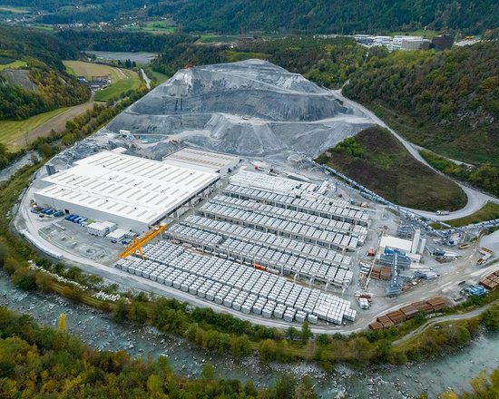 Die Tübbingherstellung für den Brenner Basistunnel im Isocell-Werk in Hinterrigger ist abgeschlossen. Die TBM Flavia nähert sich kontinuierlich ihrem Ziel.